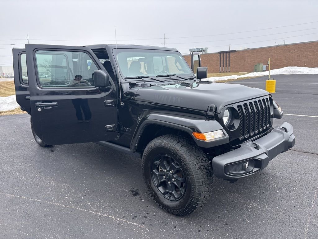 Used 2023 Jeep Gladiator Willys image 19