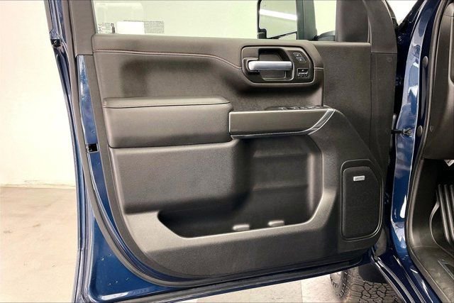 Used 2022 GMC Sierra 2500 AT4 w/ AT4 Preferred Package image 25