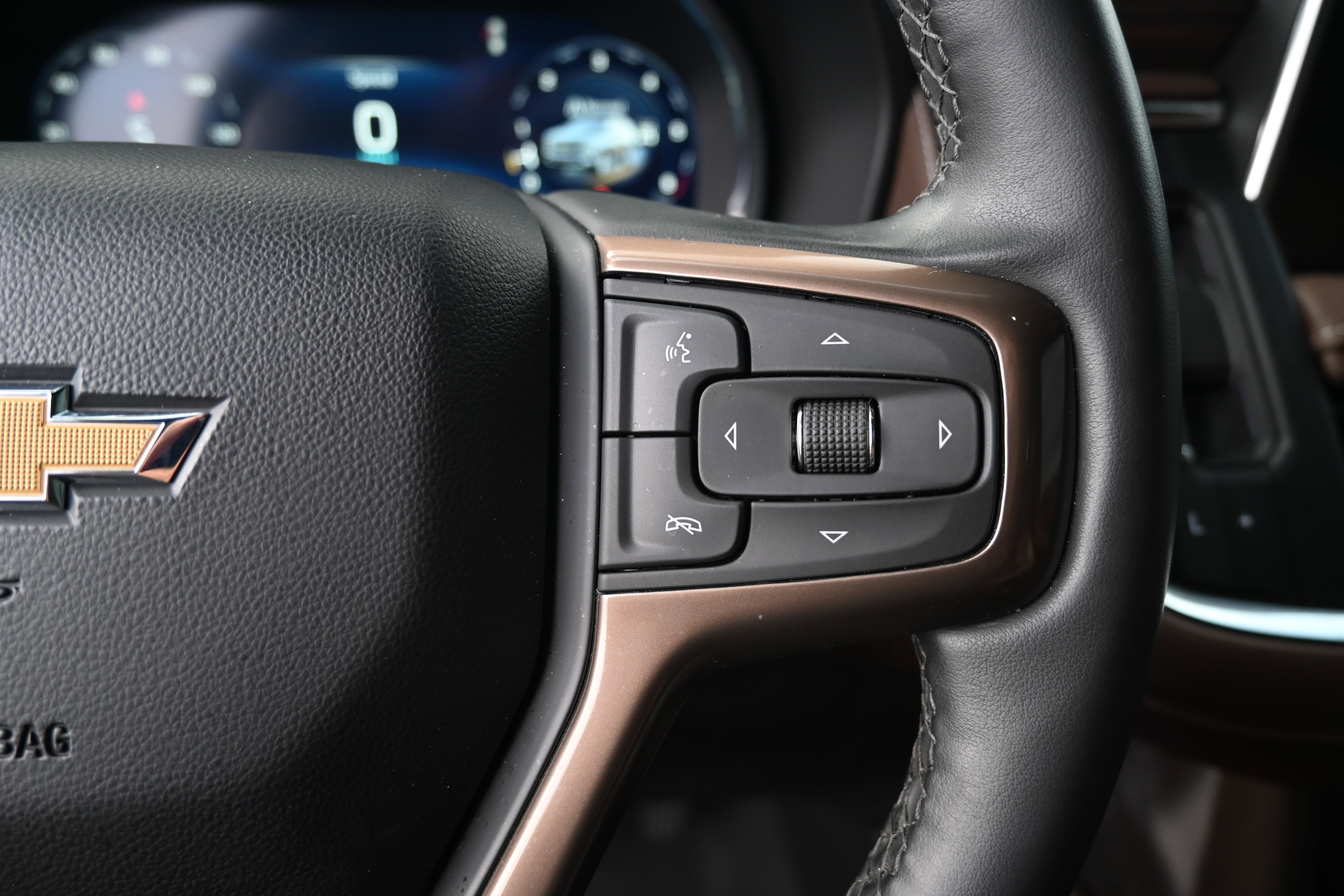 Used 2024 Chevrolet Suburban High Country image 22