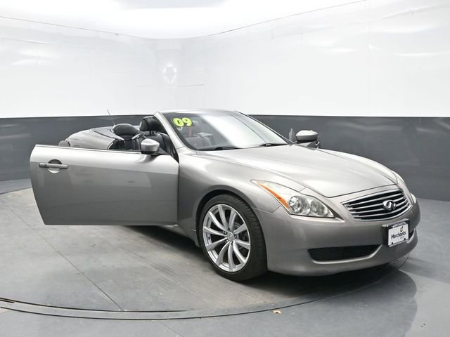 Used 2009 INFINITI G37 Convertible w/ Premium Pkg RWD image 35
