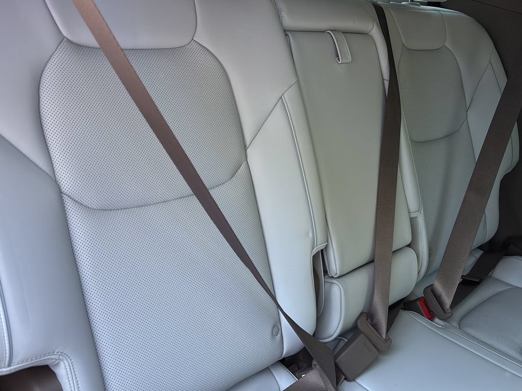 Certified 2026 Genesis GV70 2.5T Advanced AWD/4WD image 37