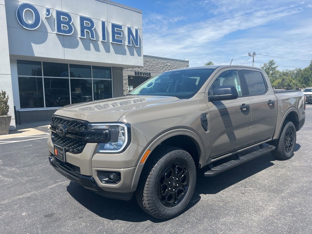 New 2025 Ford Ranger XLT w/ Black Appearance Package