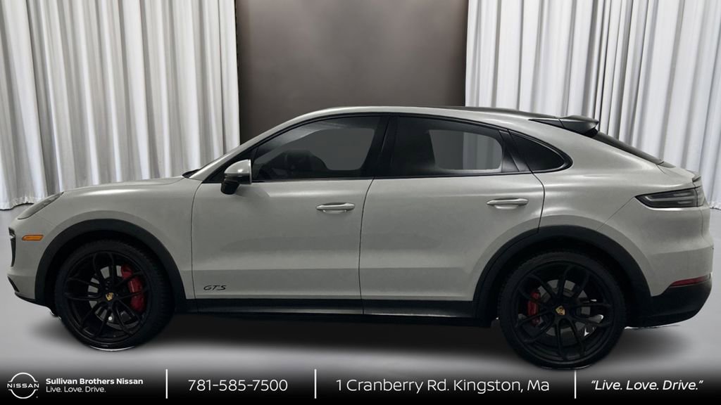 Used 2021 Porsche Cayenne GTS AWD/4WD image 8