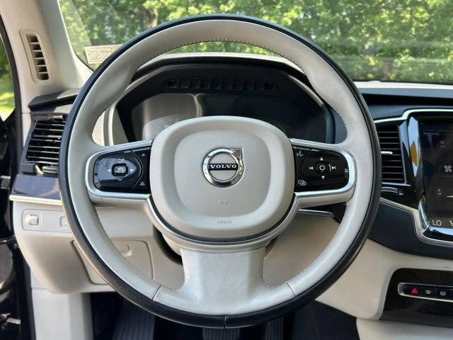 Used 2017 Volvo XC90 T6 Momentum w/ Convenience Package AWD/4WD image 60