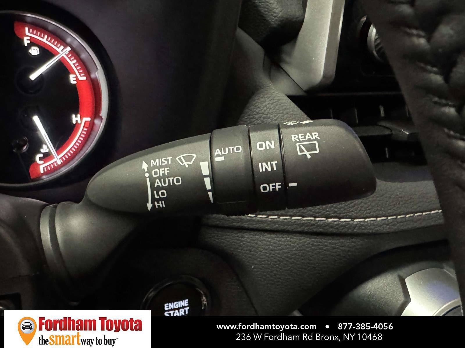 Used 2025 Toyota RAV4 XLE w/ Convenience Package AWD/4WD image 26