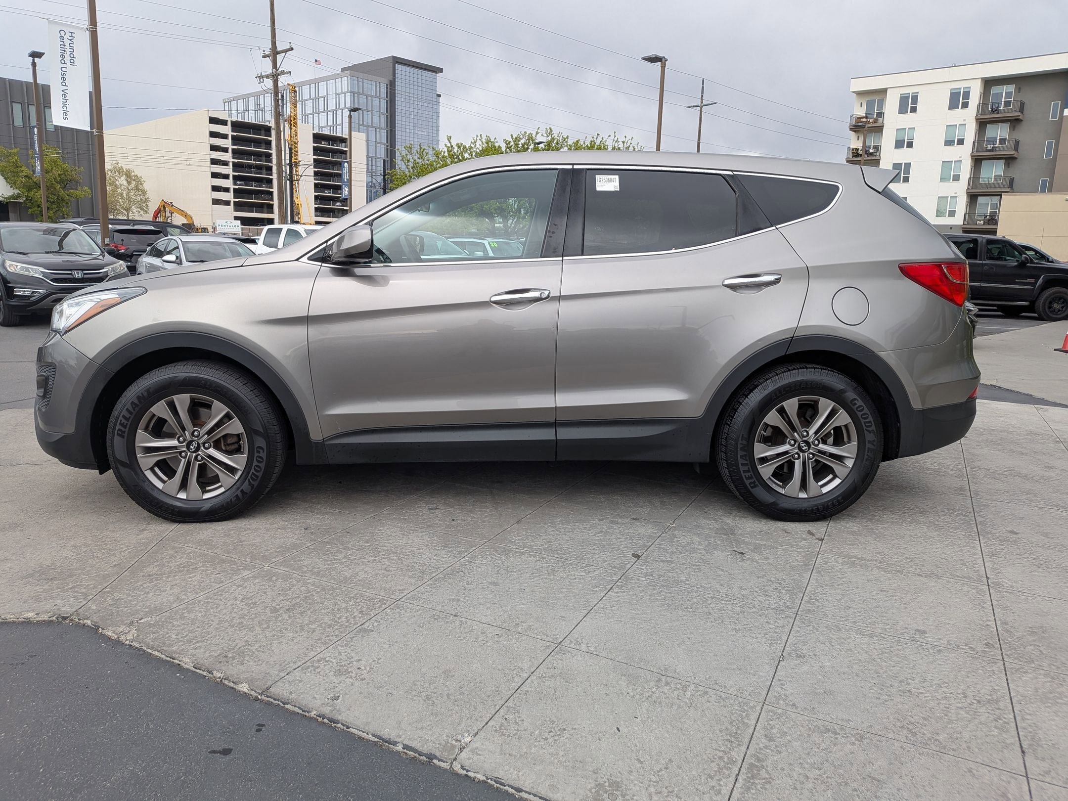 Used 2015 Hyundai Santa Fe Sport AWD/4WD image 9