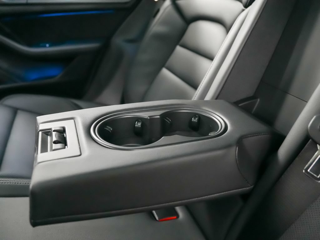 New 2026 Porsche Taycan AWD/4WD image 20