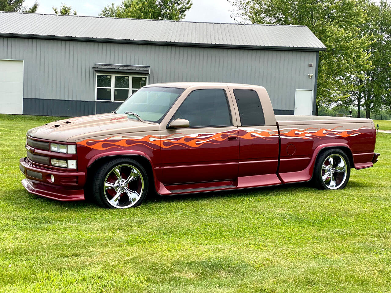 Used 1997 Chevrolet Silverado 1500 2WD Extended Cab w/ Preferred Equipment Group 2 image 2