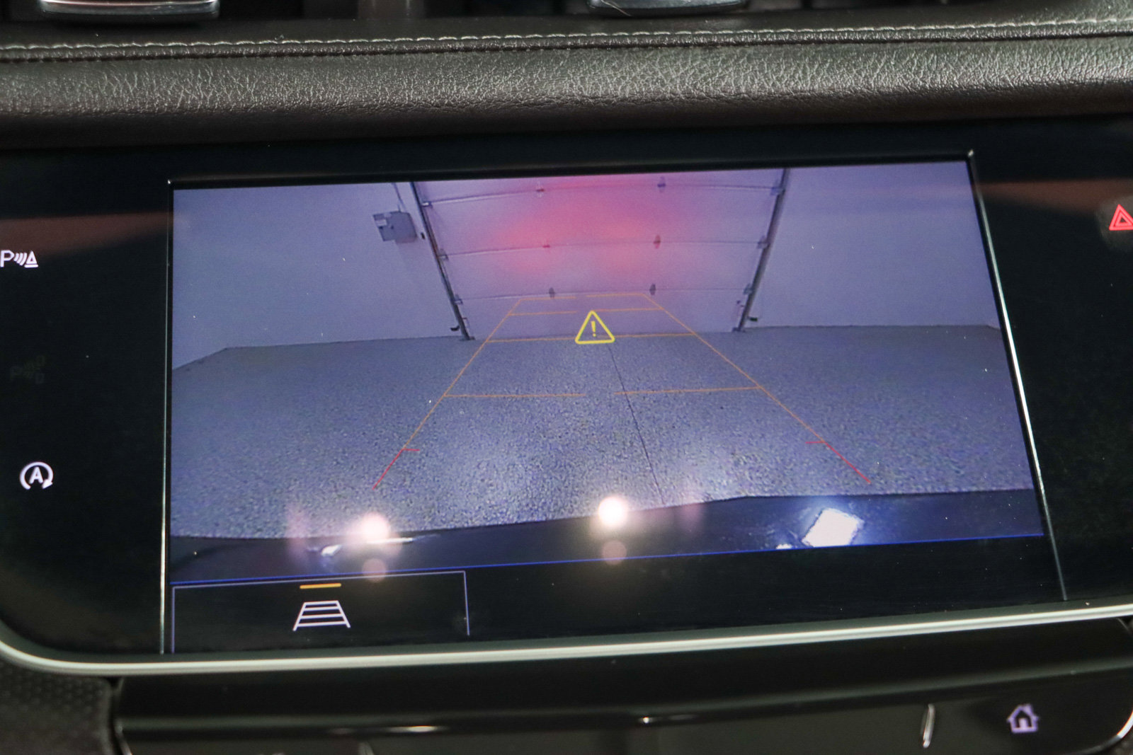 Used 2022 Cadillac XT5 Premium Luxury w/ LPO, Floor Liner Package image 19