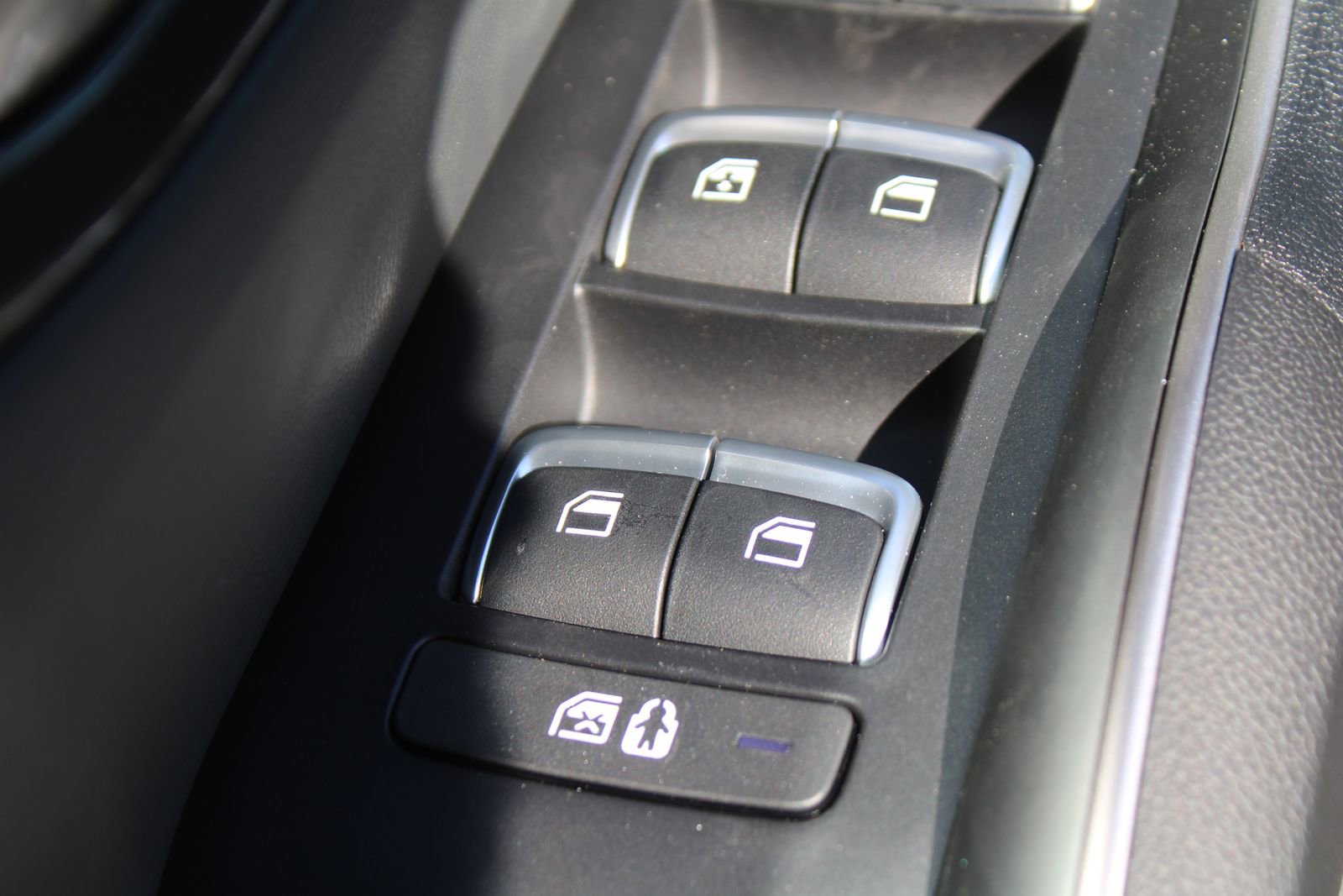 New 2026 Kia Sorento EX image 21