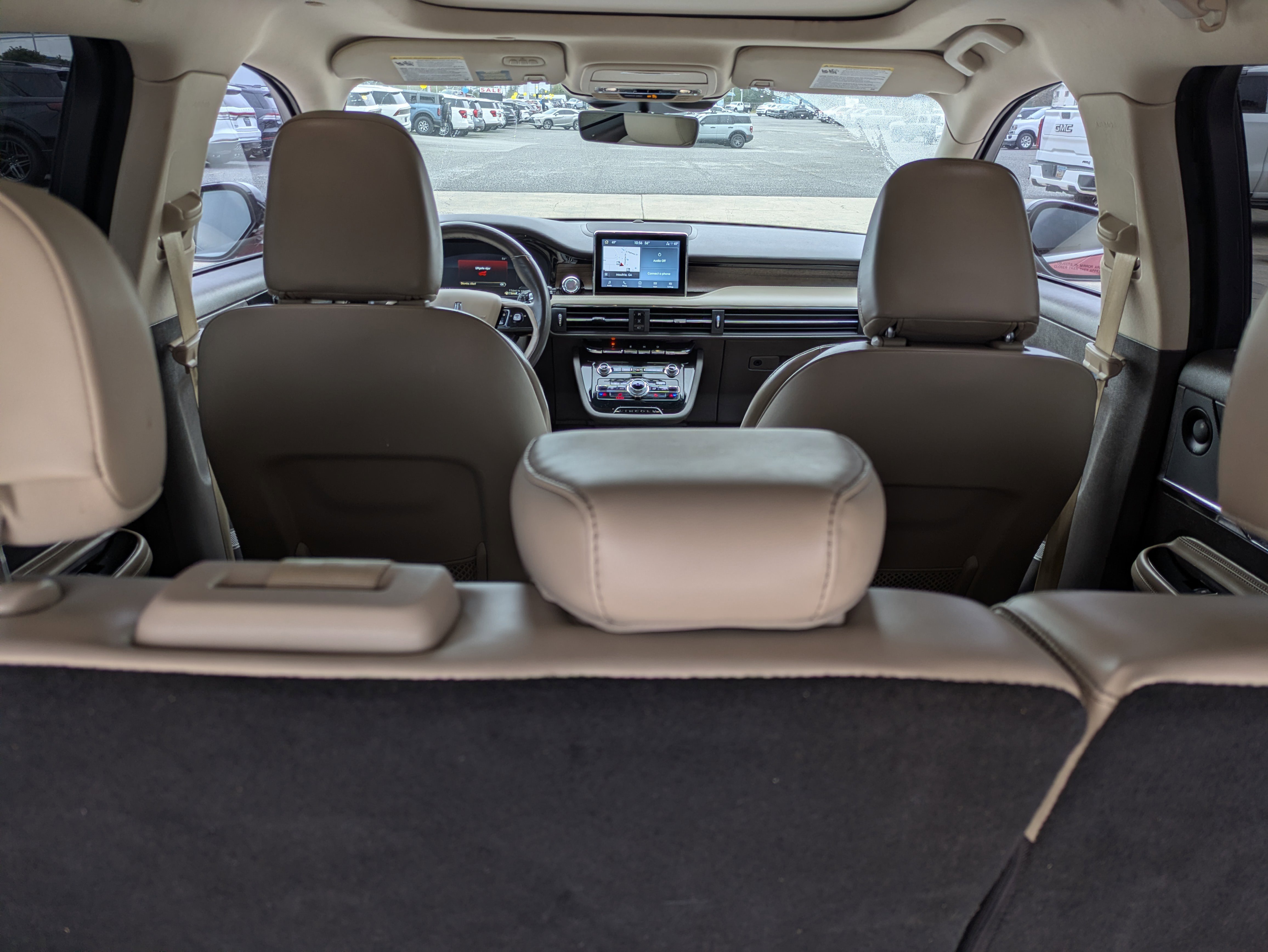 Used 2021 Lincoln Corsair Reserve image 11