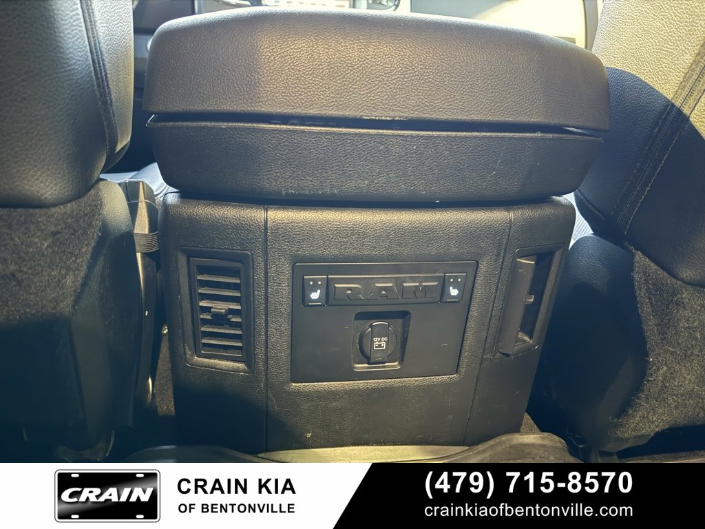 Used 2018 RAM 2500 Laramie w/ Sport Appearance Group image 28