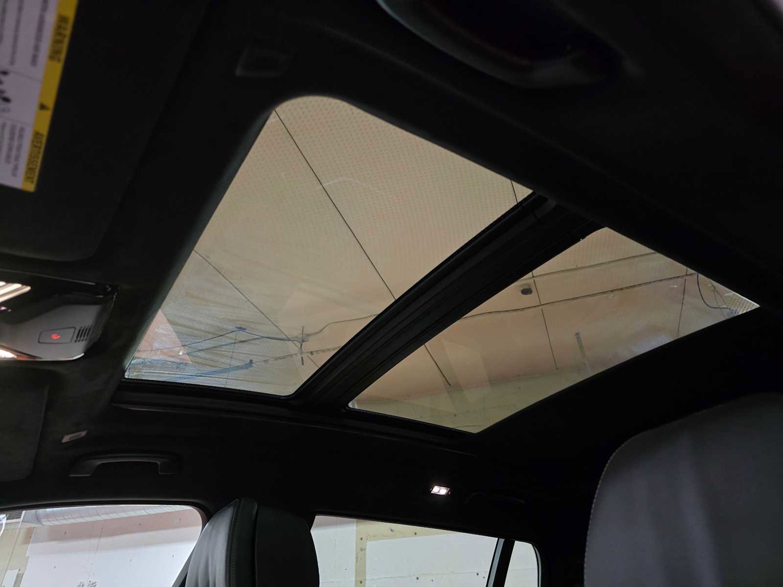 New 2026 BMW X7 M60i image 26