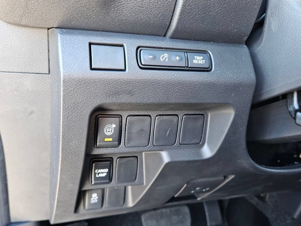 New 2026 Nissan Frontier SV w/ All-Weather Content Package AWD/4WD image 25