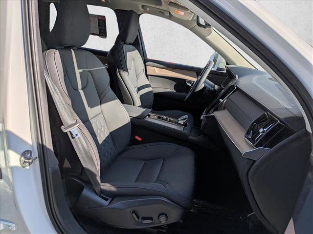 Certified 2025 Volvo XC90 B6 Plus w/ Protection Package Premier image 24
