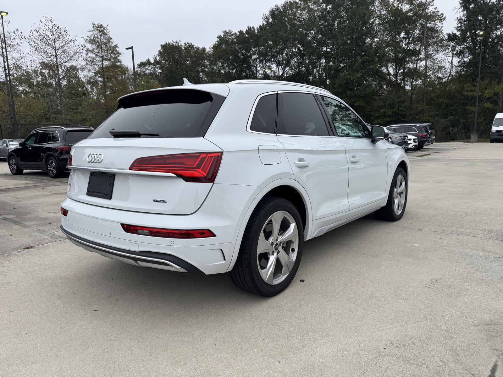 Used 2021 Audi Q5 Premium Plus image 26