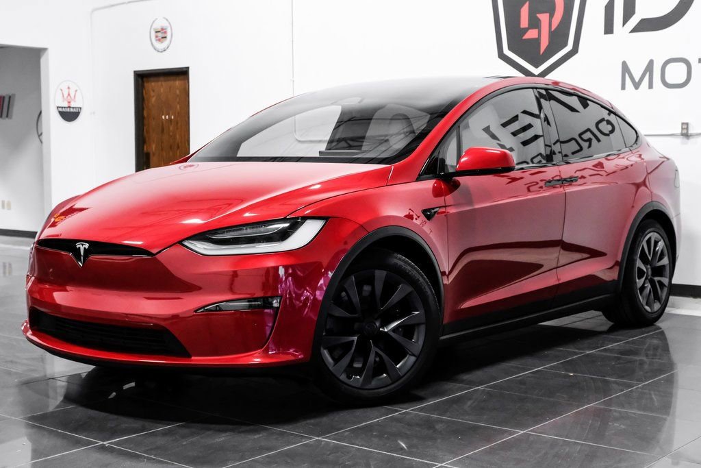 Used 2023 Tesla Model X image 10