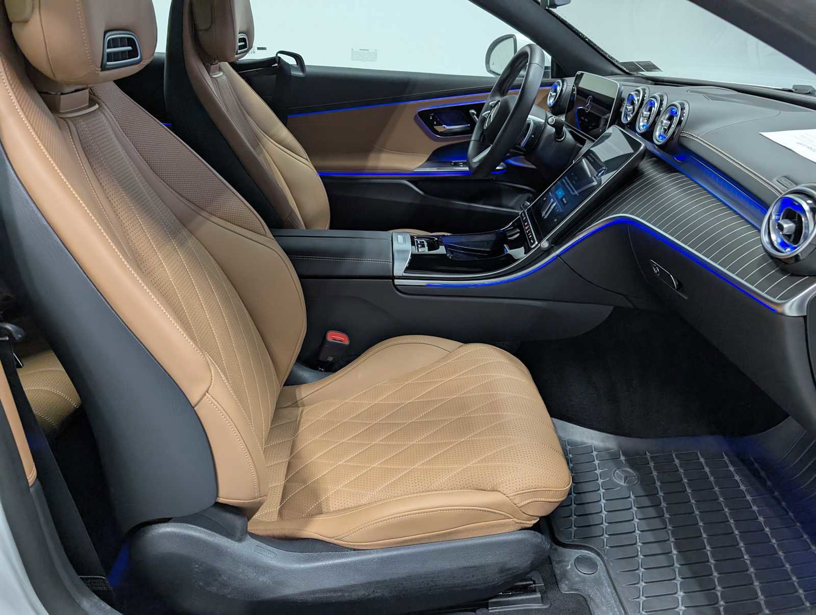 Certified 2026 Mercedes-Benz CLE 450 4MATIC Cabriolet image 45