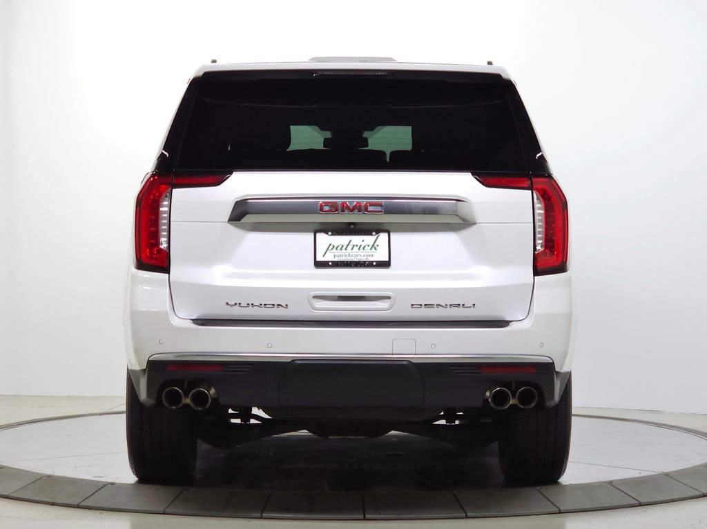 Used 2024 GMC Yukon Denali AWD/4WD image 5