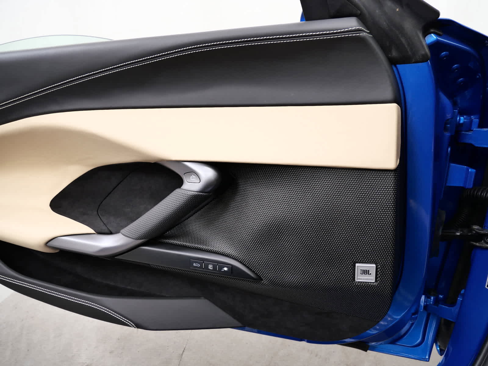 Certified 2023 Ferrari 296 GTS image 31