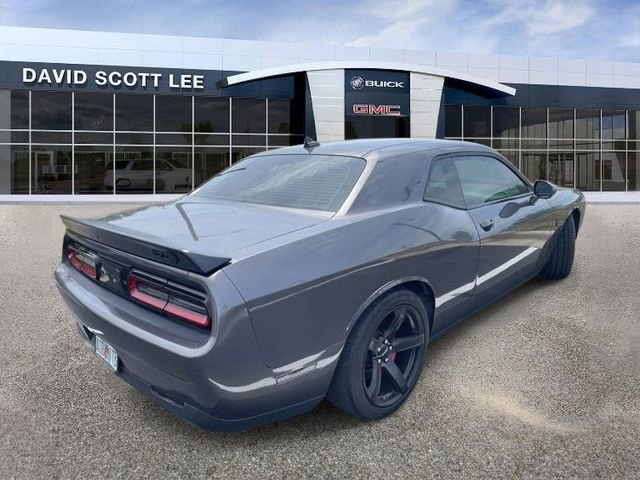 Used 2018 Dodge Challenger SRT Hellcat RWD image 3