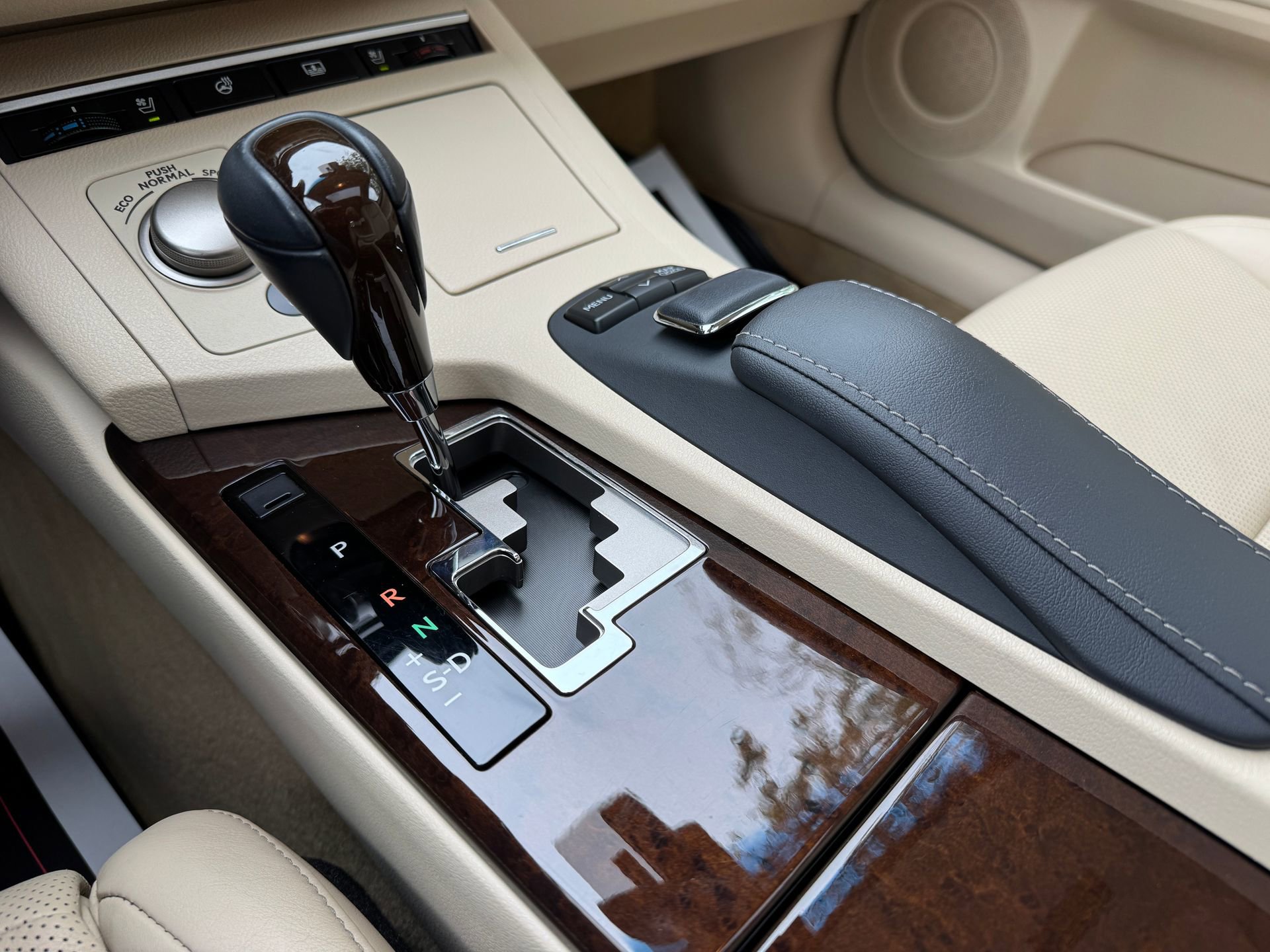 Used 2013 Lexus ES 350 image 27