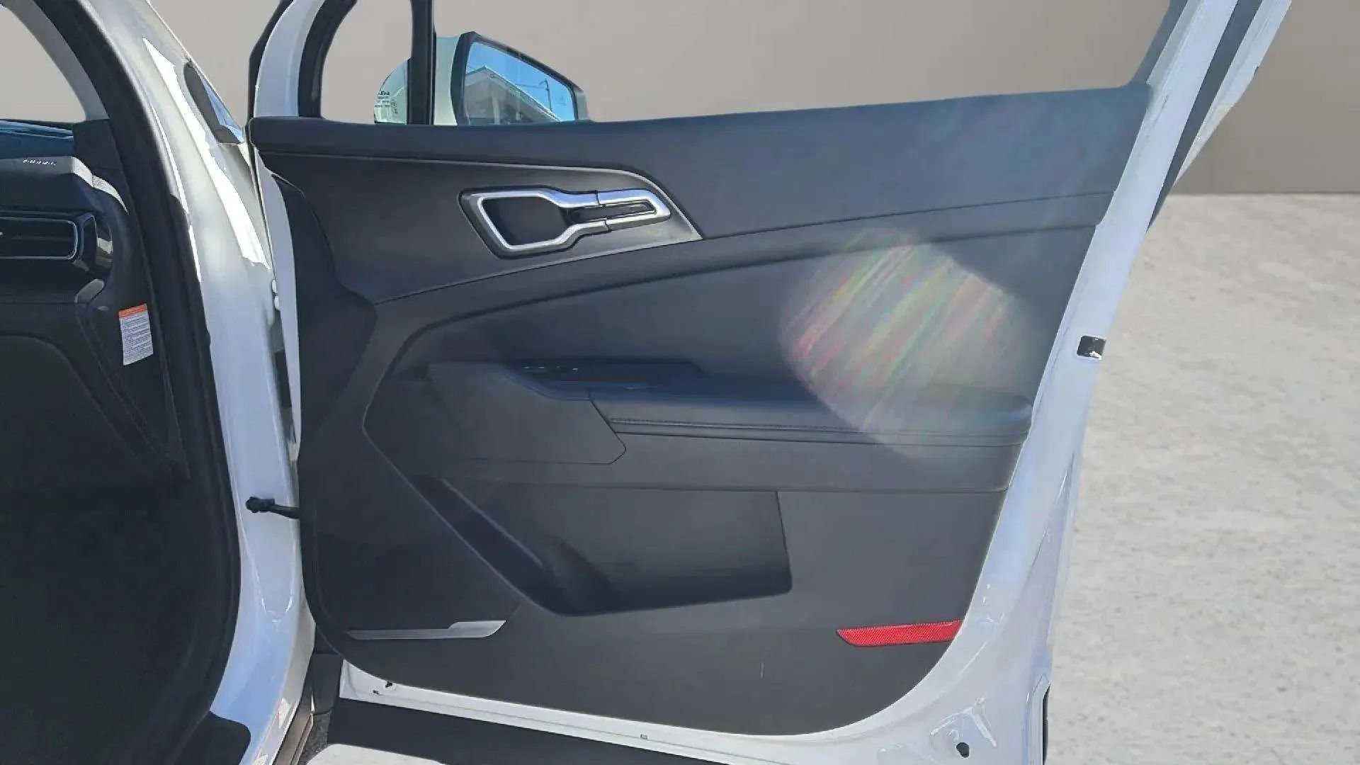 Used 2023 Kia Sportage EX image 12