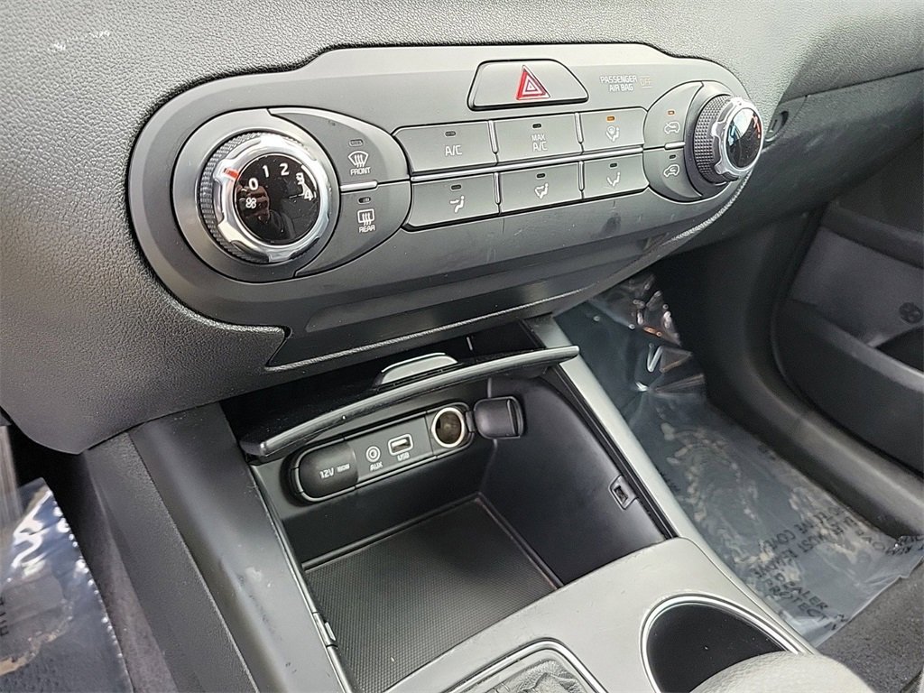 Used 2019 Kia Sorento L image 27