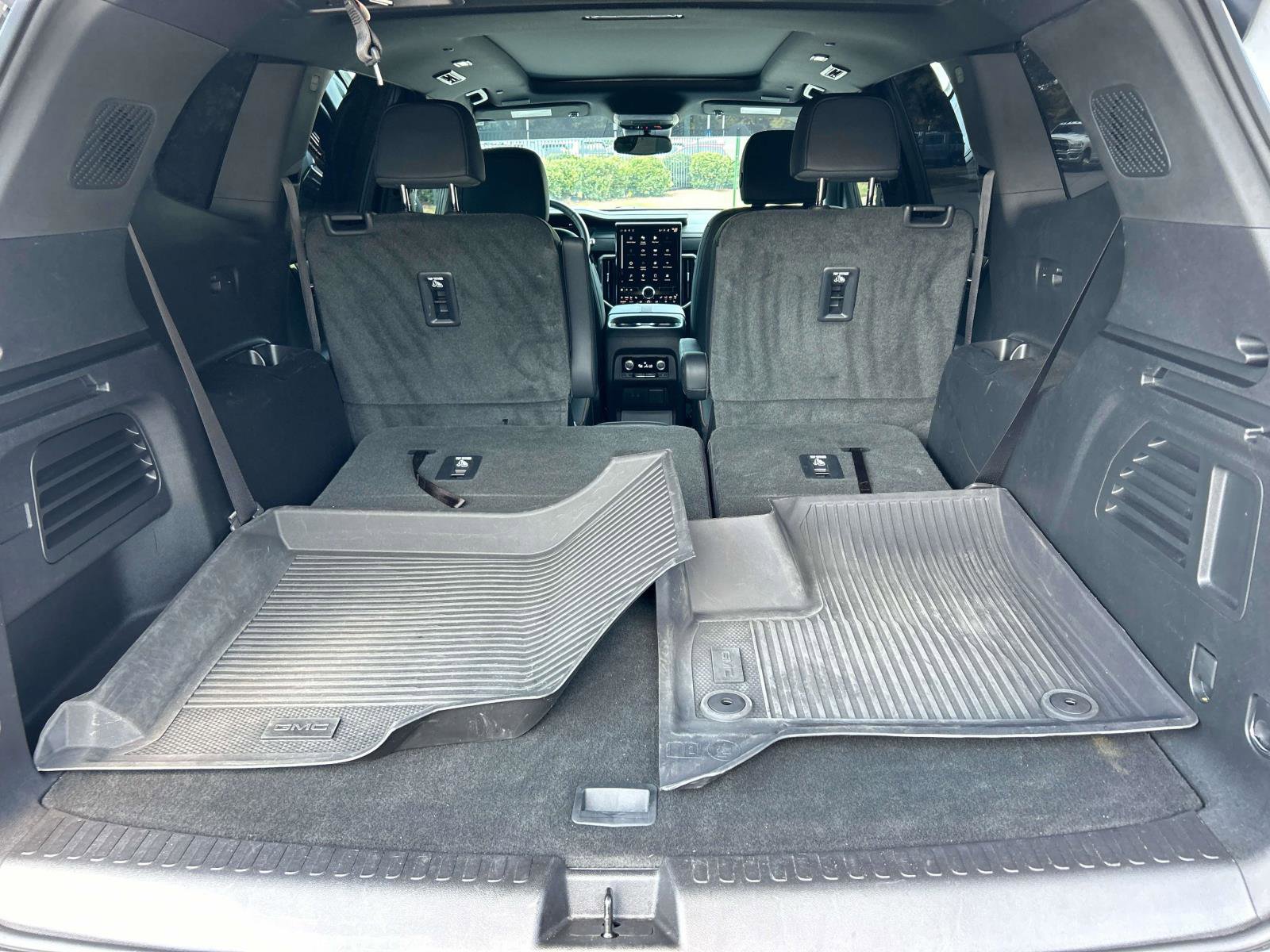 Certified 2024 GMC Acadia AT4 w/ Luxury Package image 38