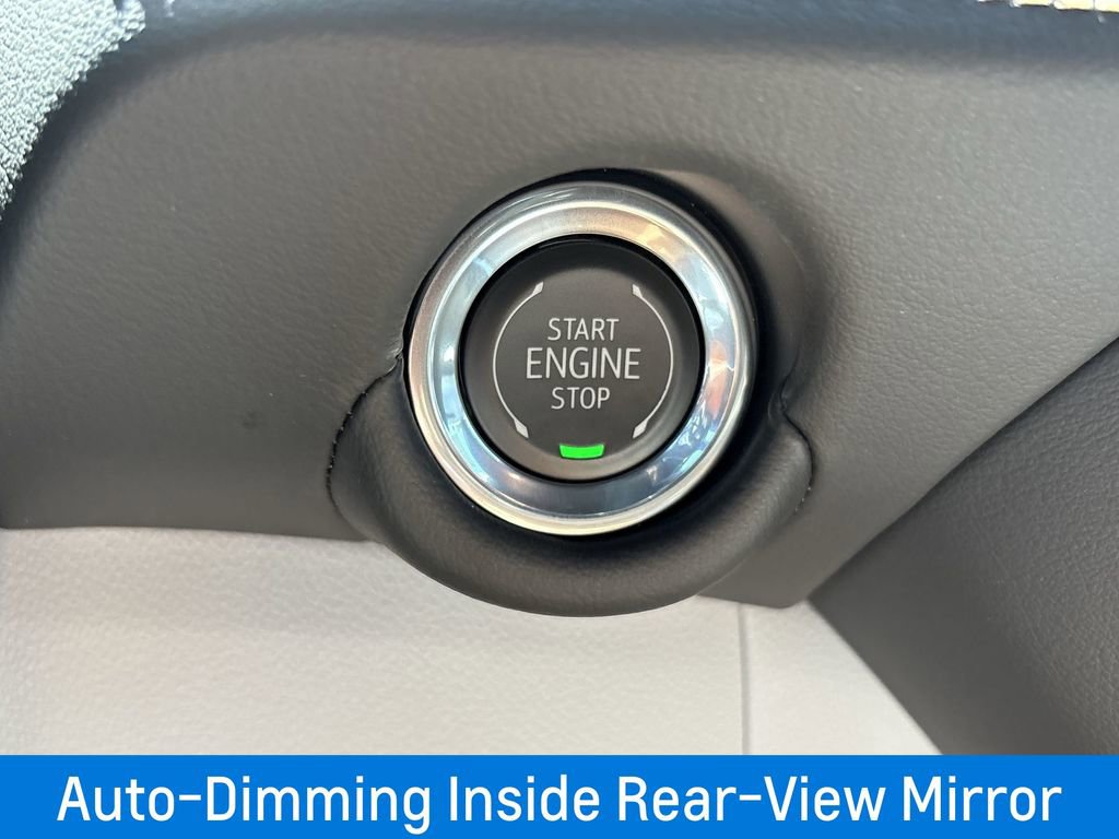 New 2025 Chevrolet Suburban Premier image 18