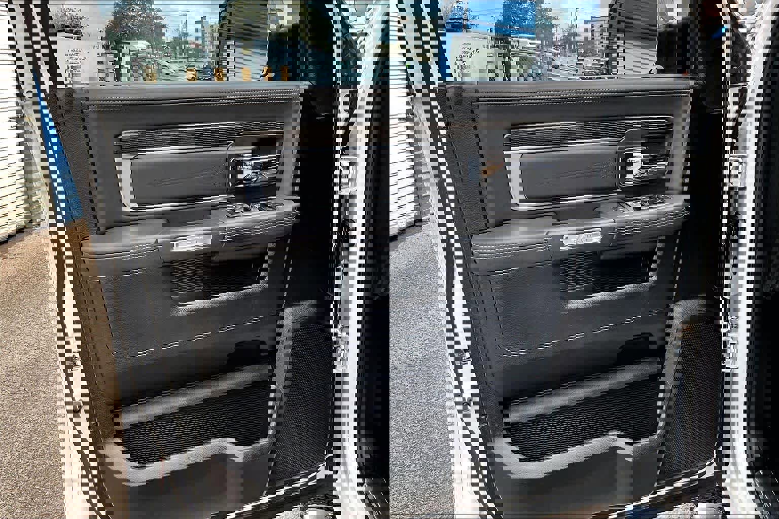 Used 2014 RAM 1500 Limited image 21