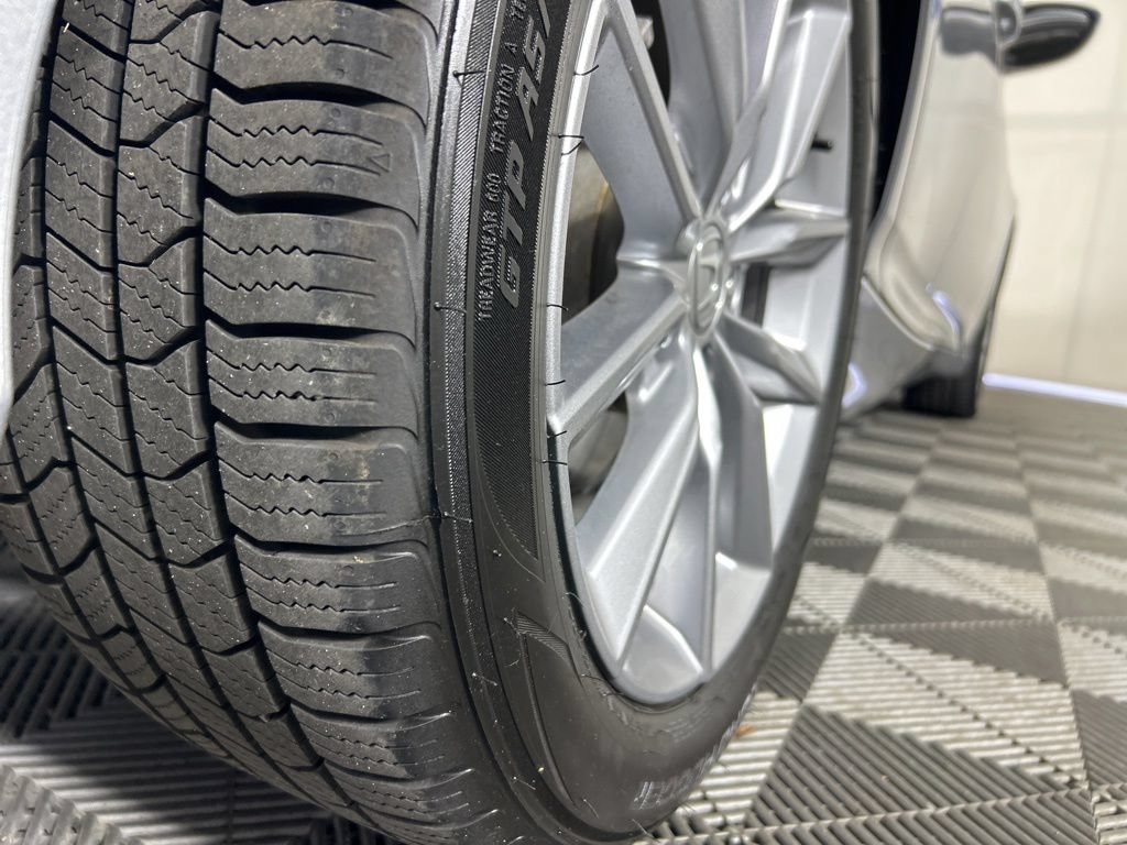 Used 2022 Honda Accord LX image 9