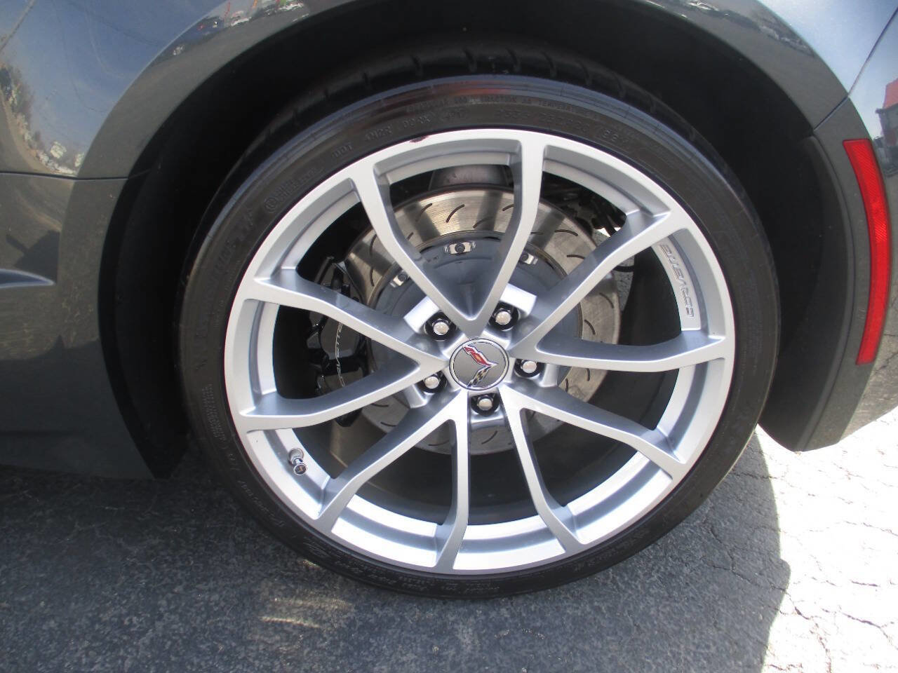 Used 2019 Chevrolet Corvette Grand Sport image 37