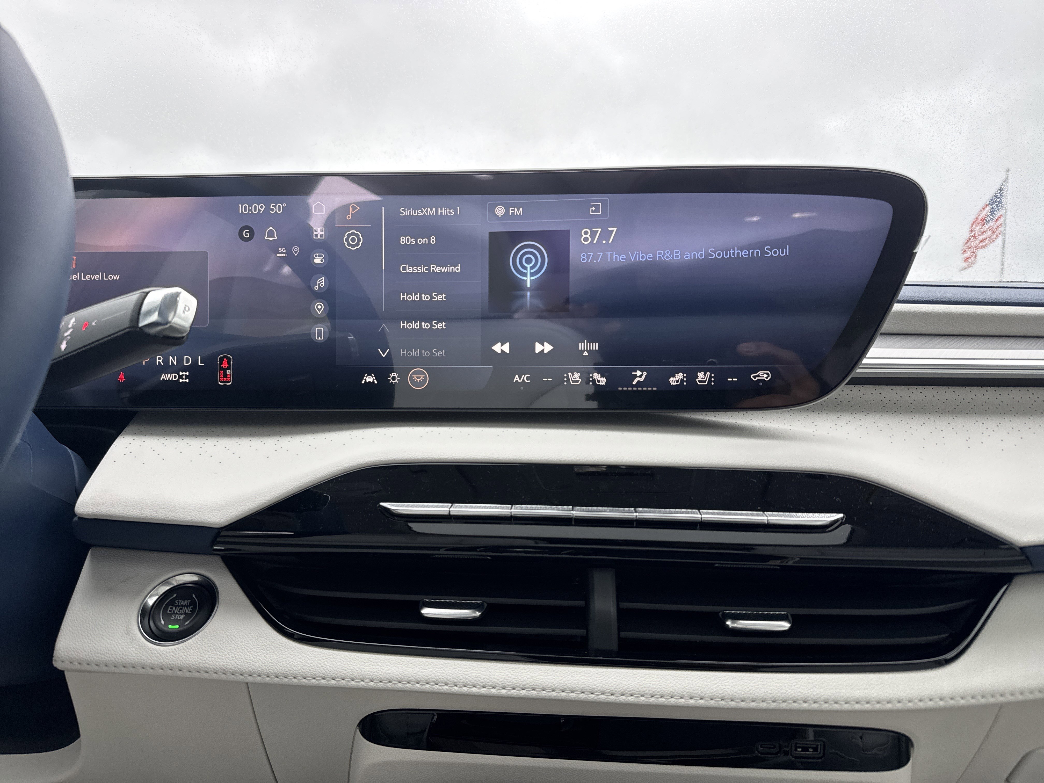 New 2026 Buick Enclave Avenir w/ Super Cruise Package image 28