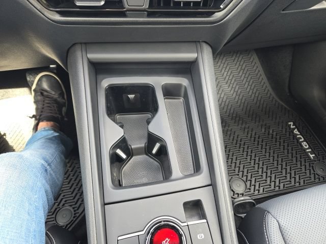 New 2026 Volkswagen Tiguan SE AWD/4WD image 36
