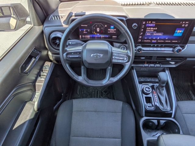 Used 2024 Chevrolet Colorado Trail Boss w/ Advanced Trailering Package AWD/4WD image 16