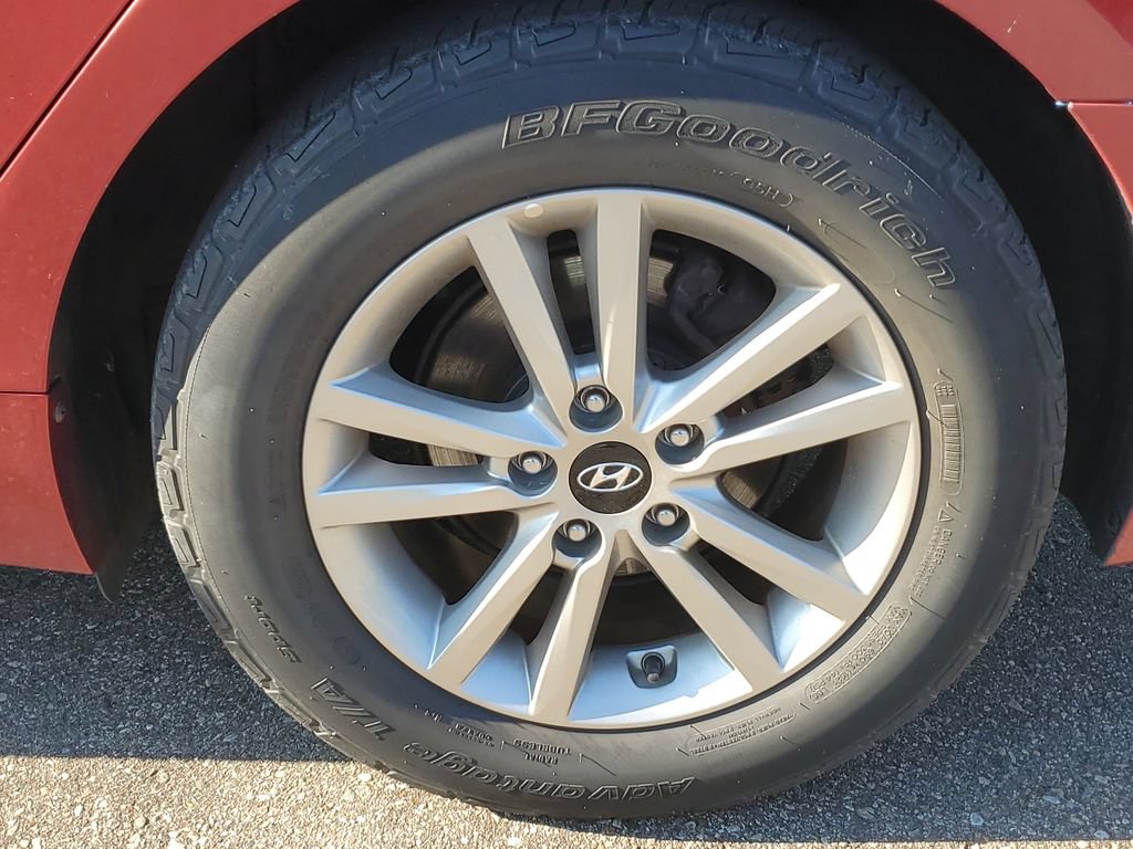 Used 2016 Hyundai Sonata SE FWD image 6