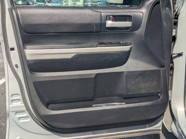 Used 2019 Toyota Tundra SR5 w/ SR5 Upgrade Package image 9