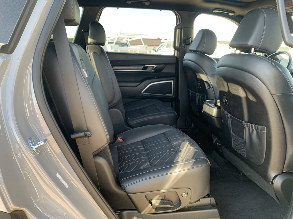 Used 2023 Kia Telluride EX X-Line AWD/4WD image 25