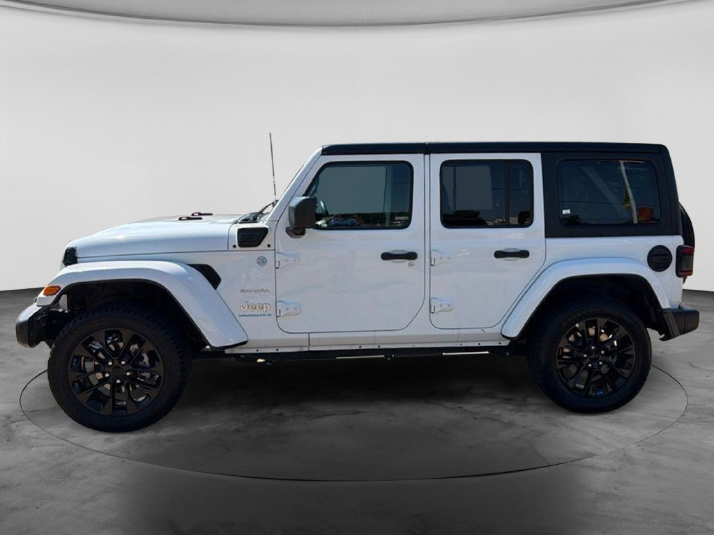 Used 2023 Jeep Wrangler Unlimited Sahara AWD/4WD image 5