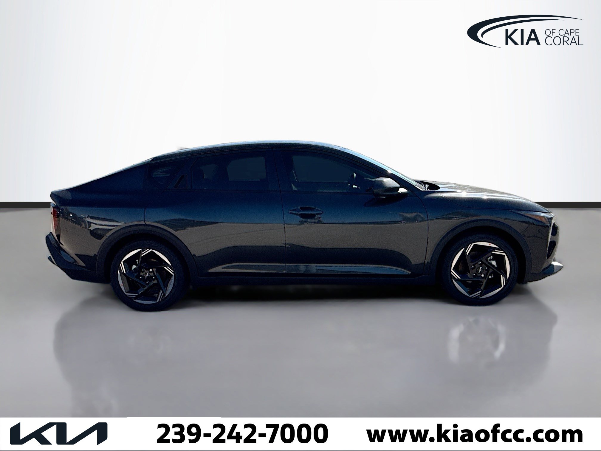 New 2025 Kia K4 EX image 6