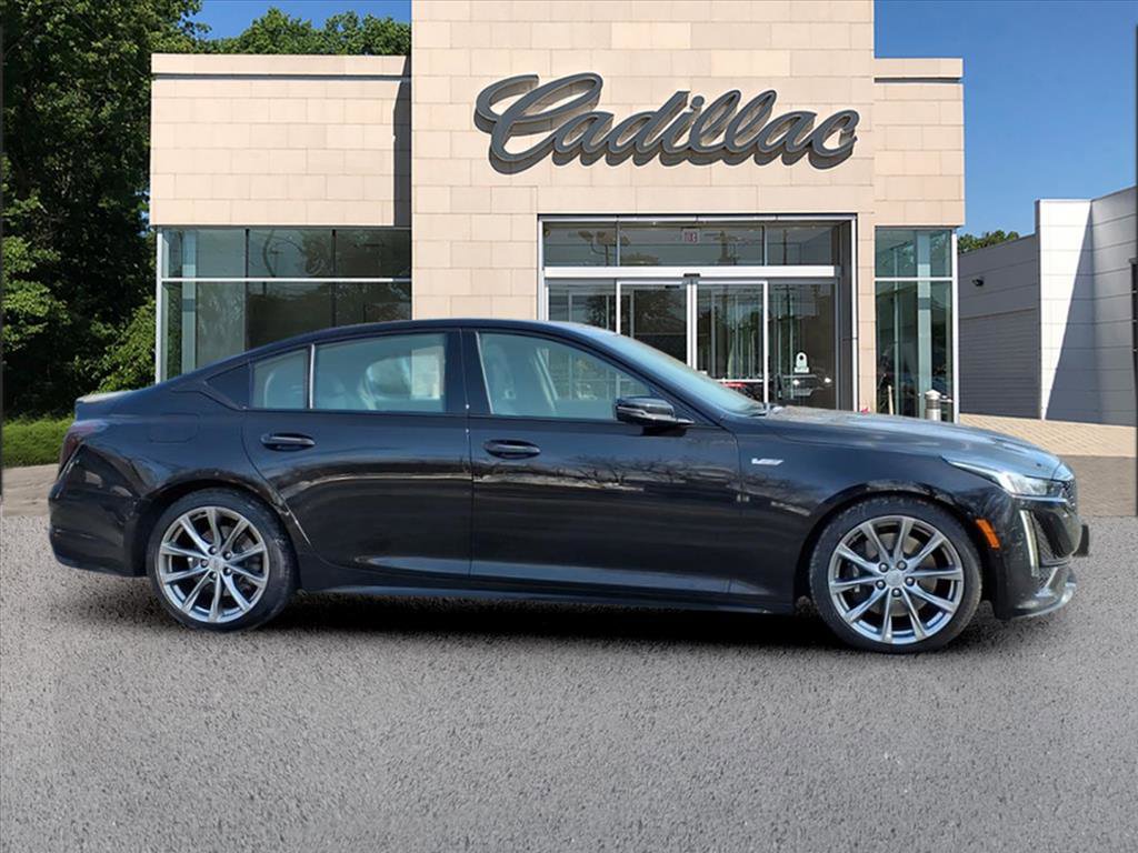 Used 2022 Cadillac CT5 V w/ Premium Package image 6