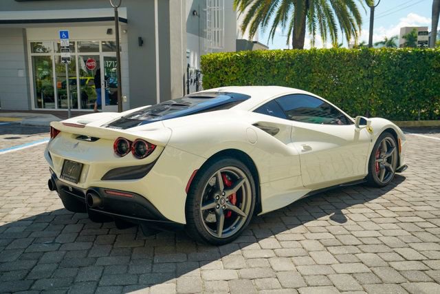 Used 2021 Ferrari F8 Tributo image 27