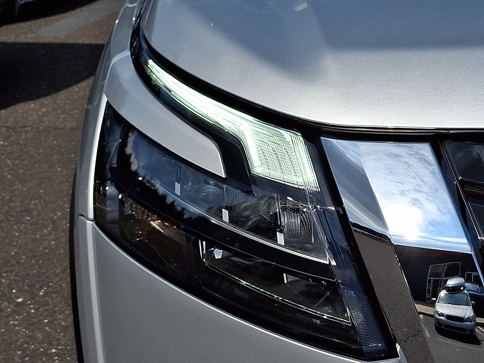 Certified 2024 Nissan Pathfinder S AWD/4WD image 10