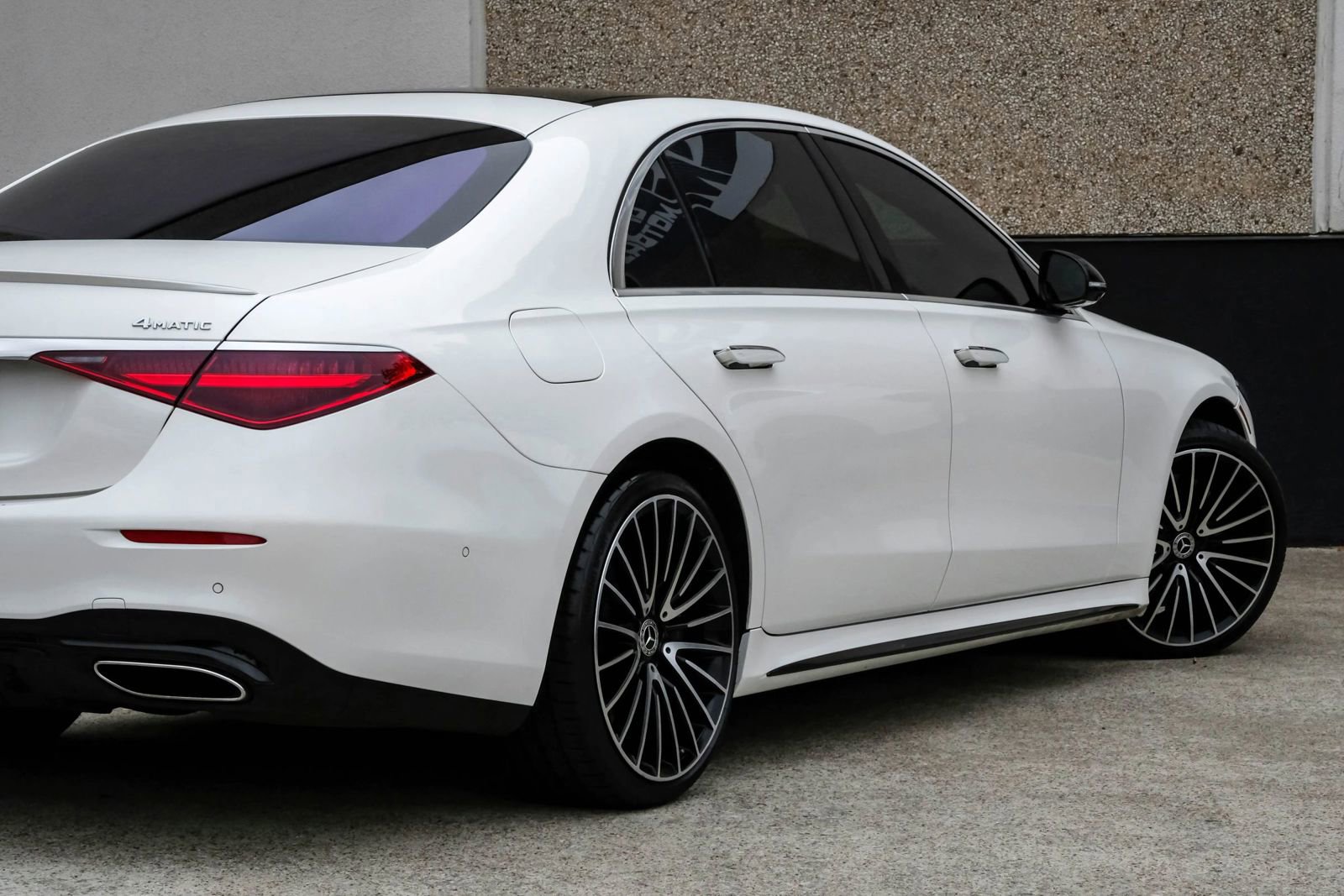 Used 2022 Mercedes-Benz S 580 4MATIC Sedan image 14