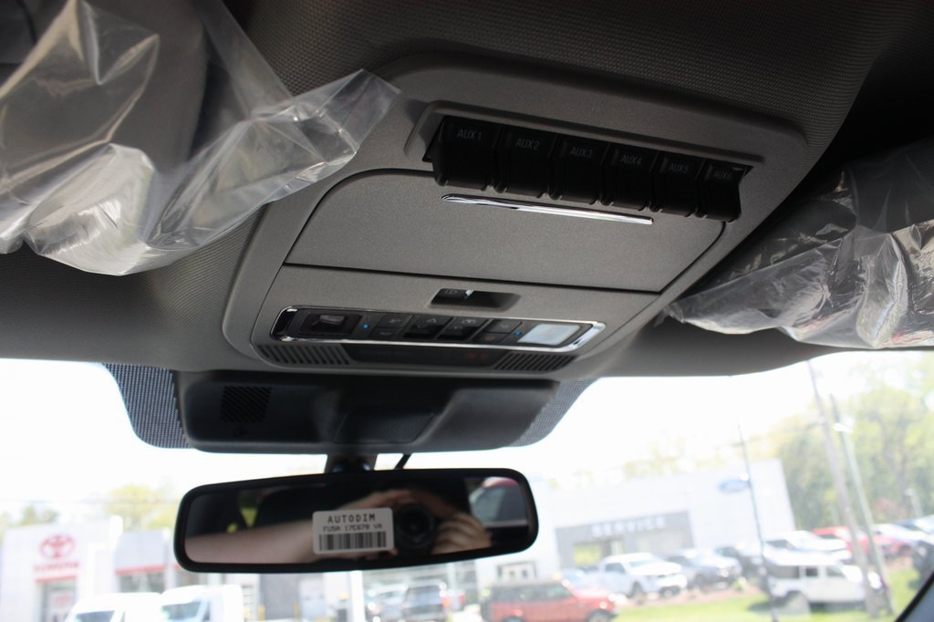 New 2025 Ford F250 Lariat w/ Lariat Ultimate Package image 31