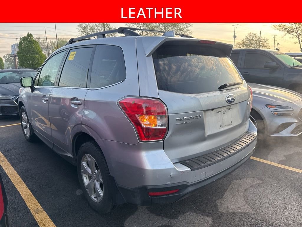 Used 2016 Subaru Forester 2.5i Limited AWD/4WD image 4