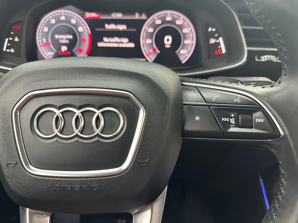 Used 2020 Audi Q8 Premium Plus w/ Premium Plus Package image 44