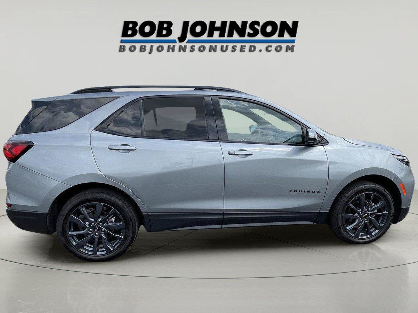 Used 2024 Chevrolet Equinox RS w/ RS Leather Package AWD/4WD image 8