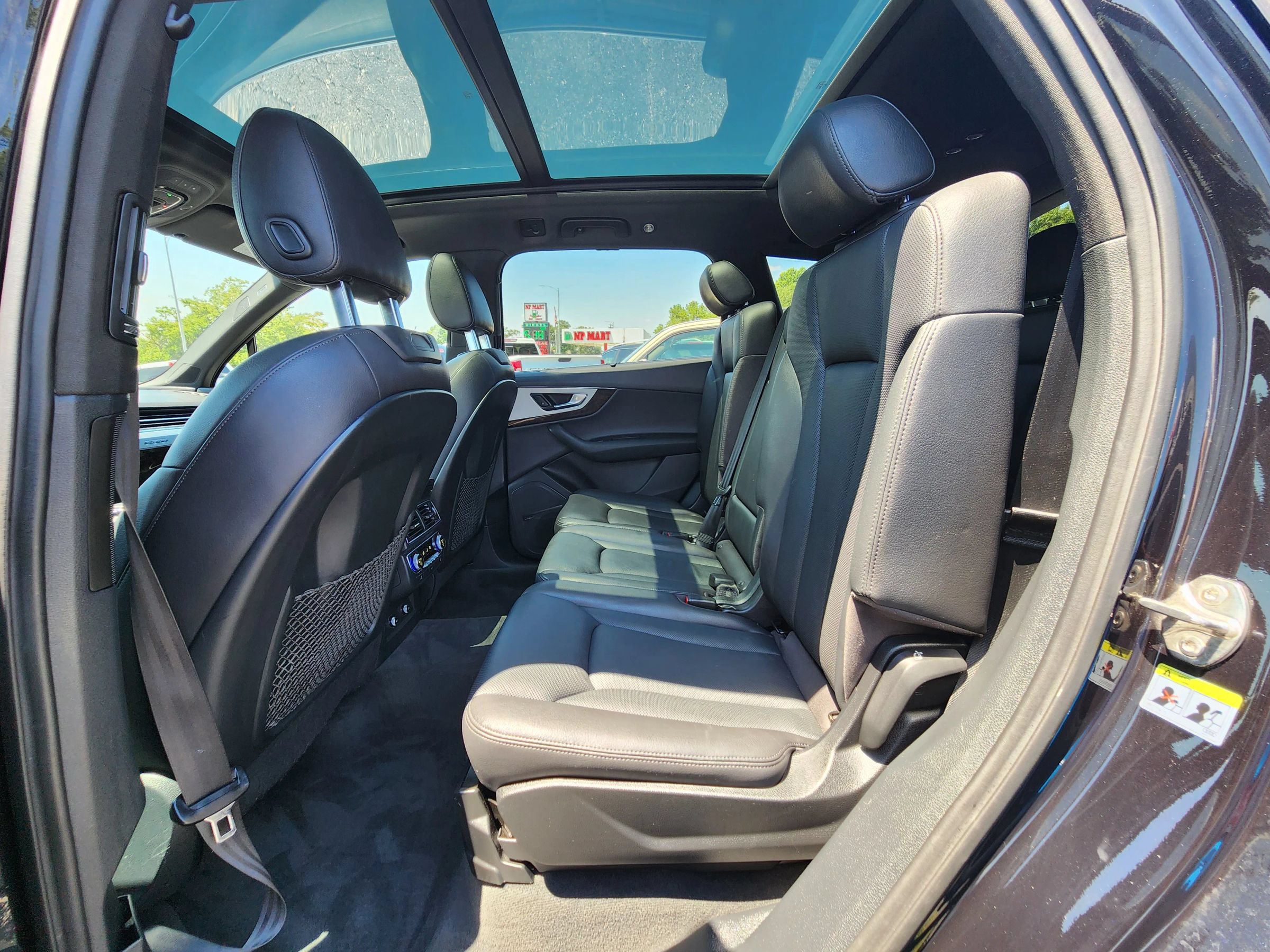 Used 2019 Audi Q7 2.0T Premium Plus w/ Premium Plus Package AWD/4WD image 19